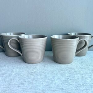 (4) ROYAL DOULTON/gordon ramsay porcelain mug set